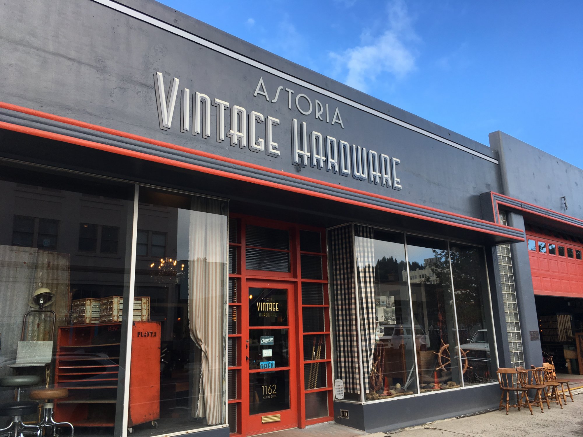 Astoria Vintage Hardware - All You Need to Know BEFORE You Go