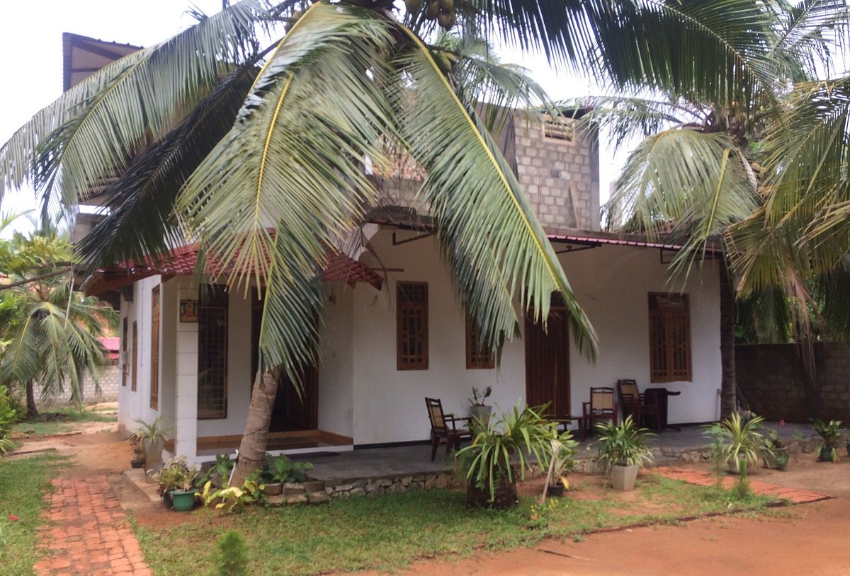 PEARL HOUSE @ TRINCOMALEE (Шри-Ланка/Тринкомали) - отзывы, фото и сравнение  цен - Tripadvisor