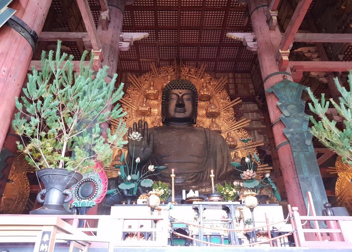 Statue