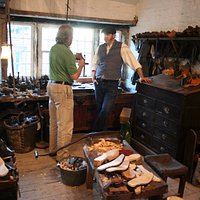 Making clogs