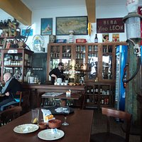 Interior de "La Revoltosa"