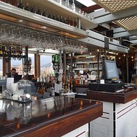 balcão do bar.