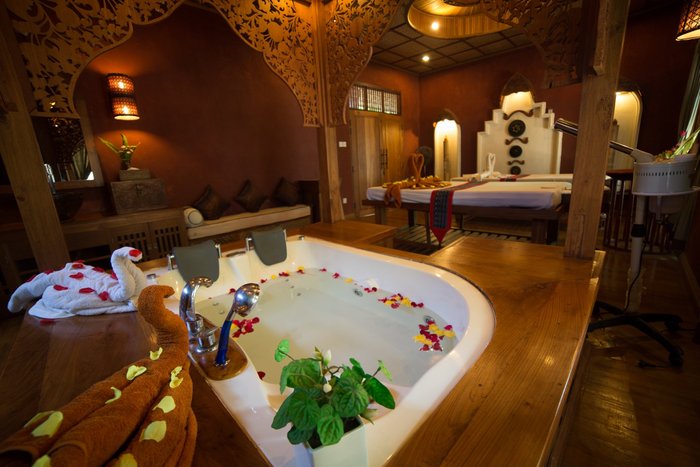 Inle Resort & Spa Bar or Lounge: Pictures & Reviews - Tripadvisor