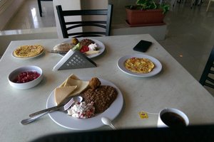تناول الطعام