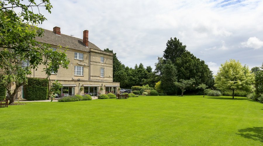 Stratton House Hotel Walled Garden