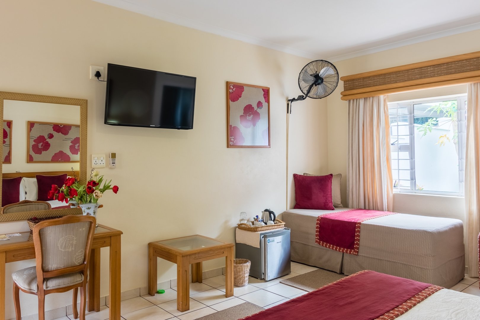 Centre Court B&B Rooms: Pictures & Reviews - Tripadvisor