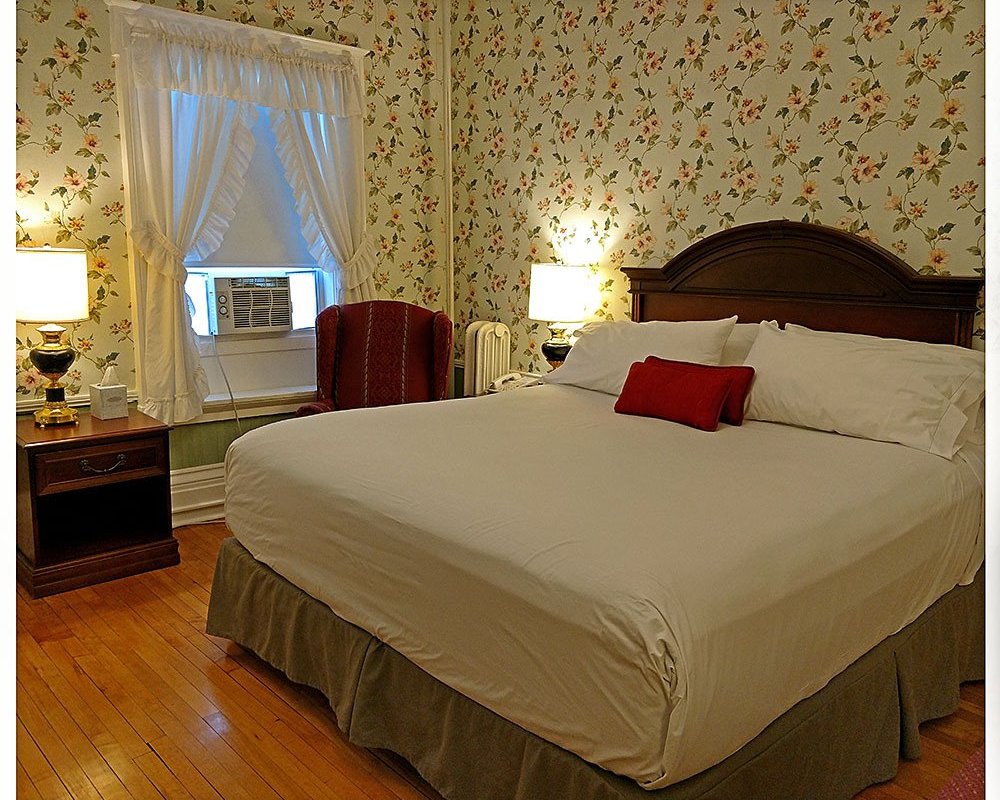 Thayers Inn Hotel by null