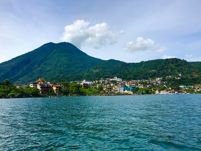 TRIBAL VILLAGE - Hostel Reviews (Lake Atitlan, Guatemala)