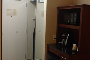 Room & Suite