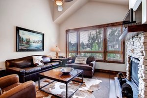 Room & Suite
