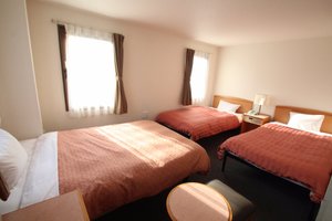 Room & Suite