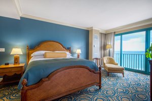 Room & Suite