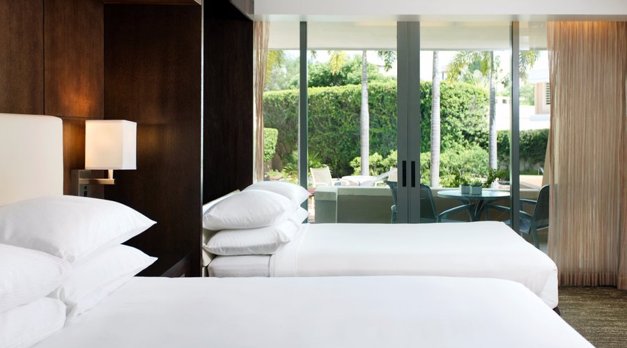 Balcony Garden View Room with a Queen Bed and a Double Murphy Bed