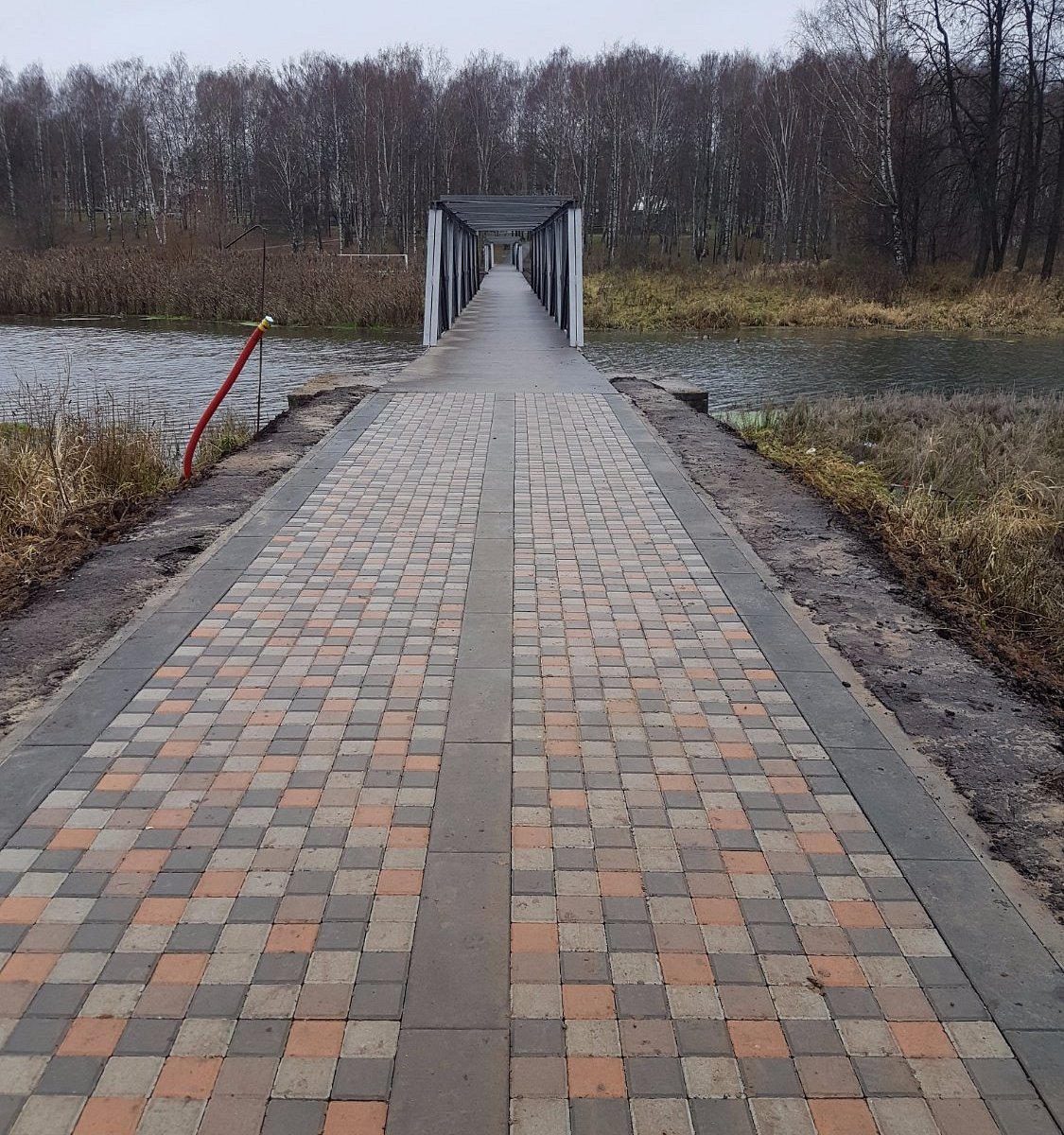 Клин сестрорецкая. Сестрорецкий парк в Клину. Сестрорецкий парк Клин мосты. Сестринский парк в Клину. Благоустройство Клин.