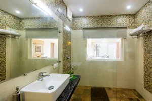 Room & Suite