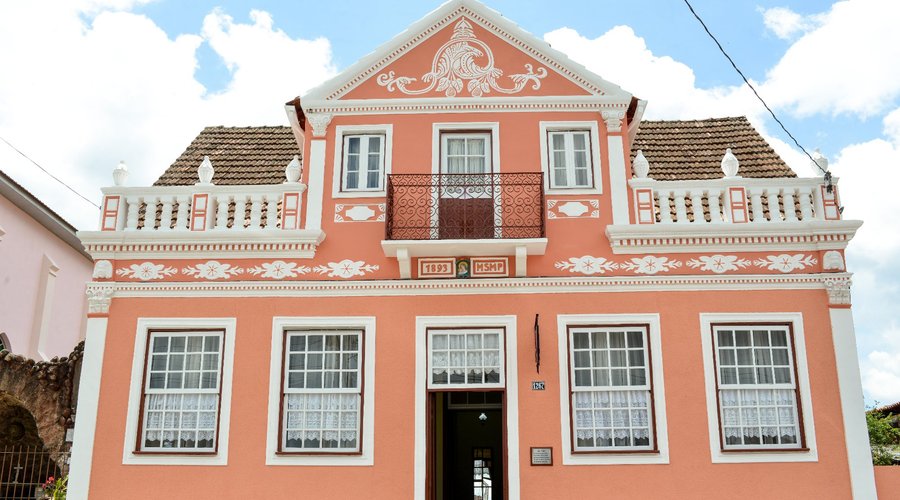 Fachada da Pousada. Imóvel tombado pelo IPHAN em grau de proteção 2. Data de construção 1893.