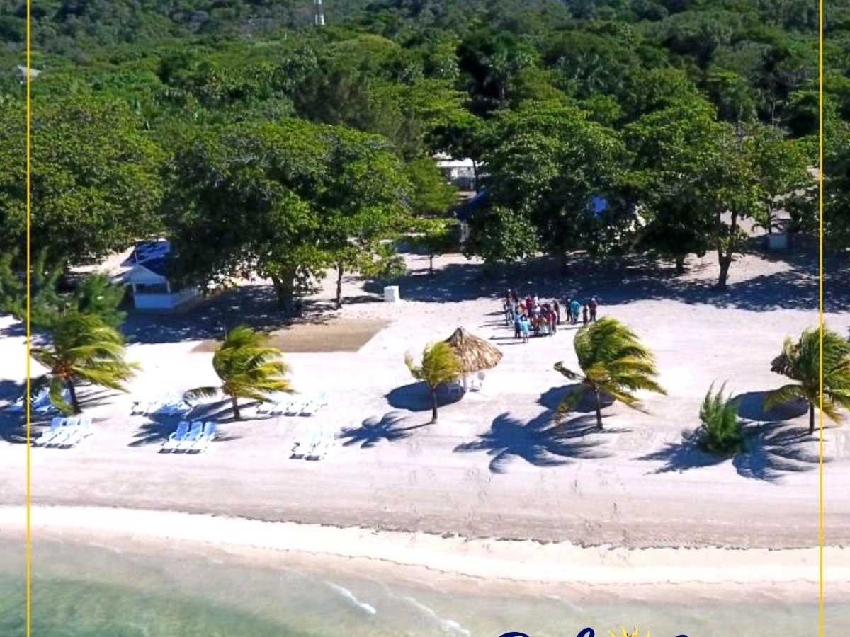 SOL Y MAR BEACH CLUB ROATAN - 2023 All You Need to Know BEFORE You Go (with  Photos)