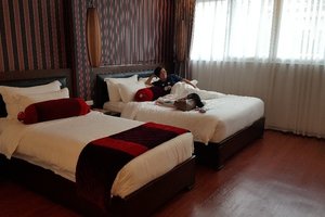 Room & Suite