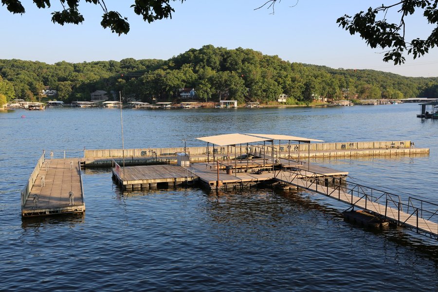 POINT RANDALL RESORT Updated 2020 Hotel Reviews (Lake of the Ozarks
