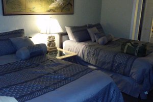 Room & Suite
