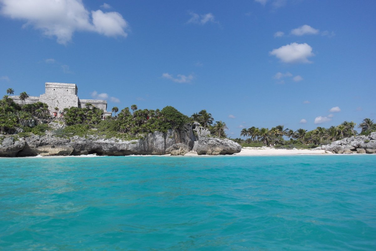 pescadores beach tulum