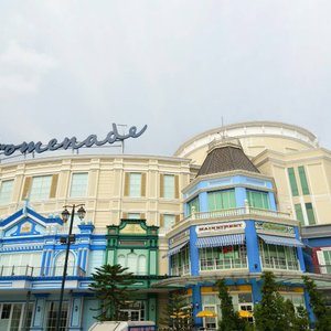 Located nearby the Promenade, bangkok