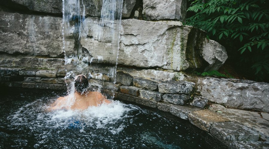 Sibéria Spa Chute froide- Cold waterfall