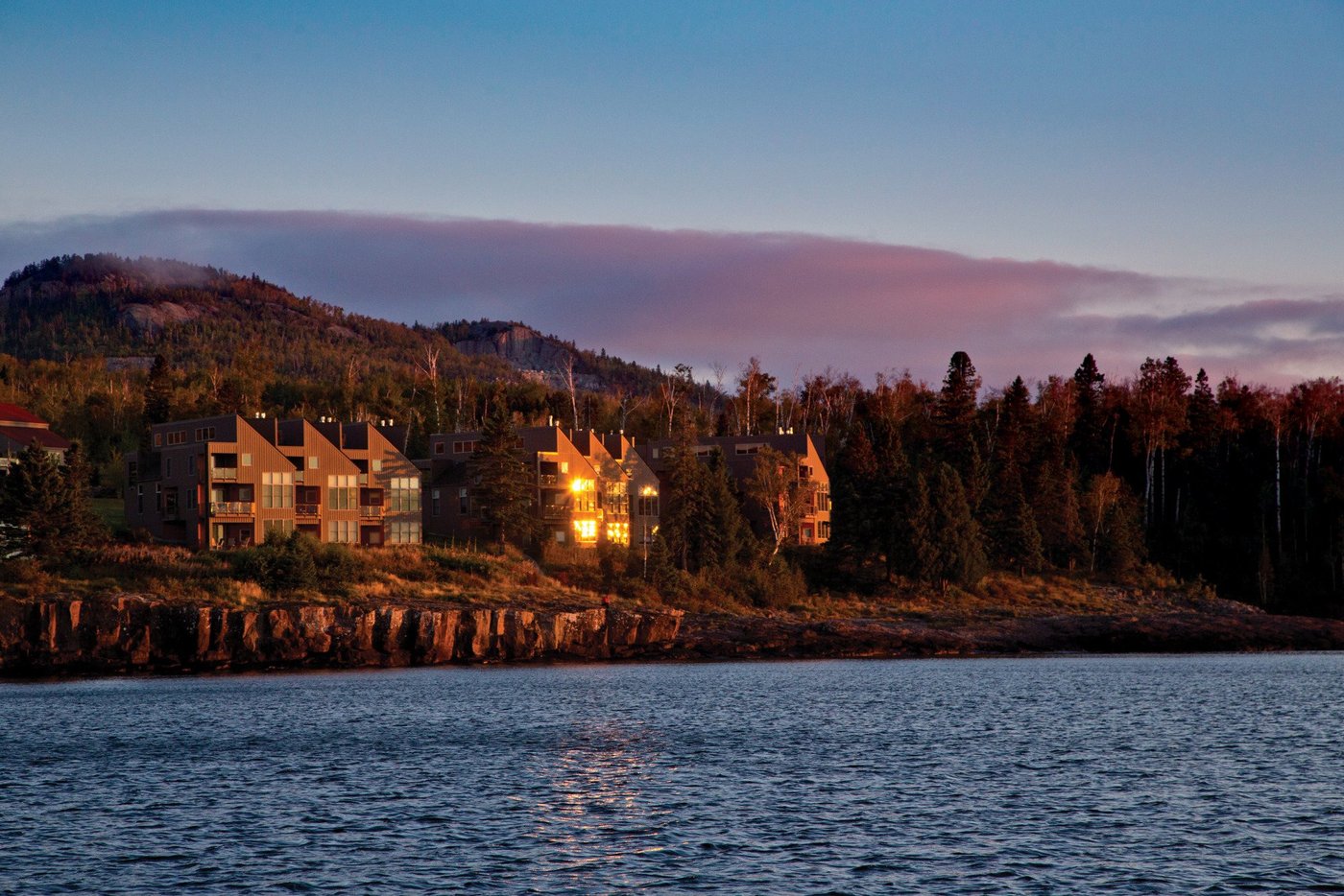 Surfside on Lake Superior Kitchenettes: Pictures & Reviews - Tripadvisor