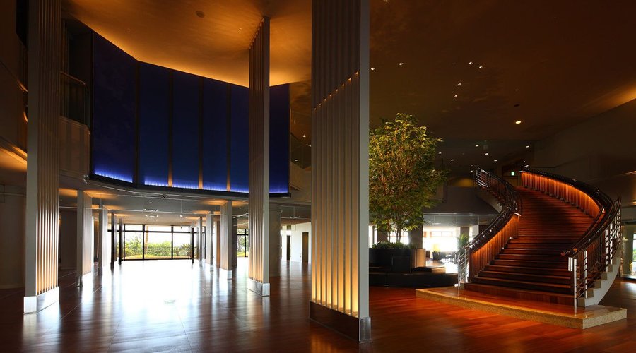 ロビー　lobby