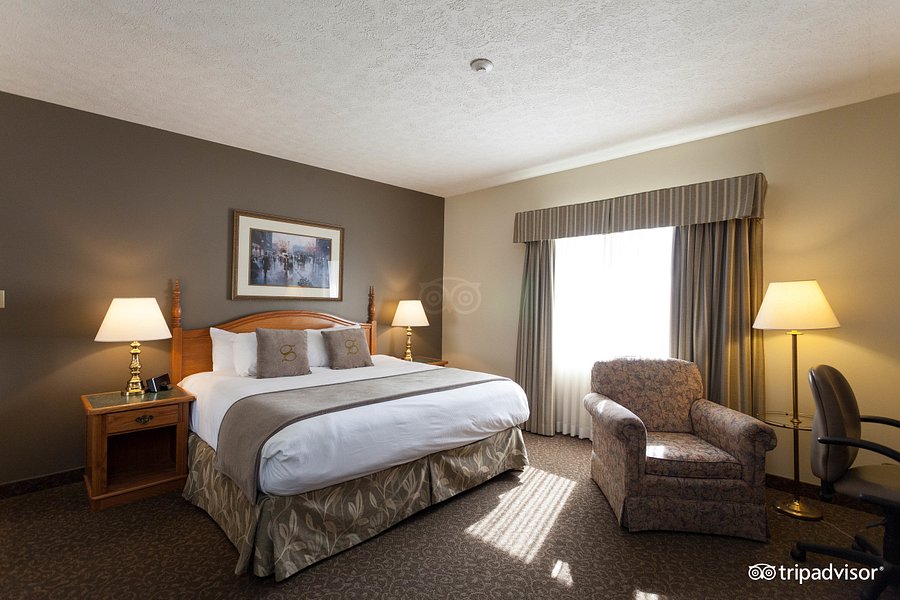 STONE GATE INN (AU$182): 2022 Prices & Reviews (Orillia, Canada