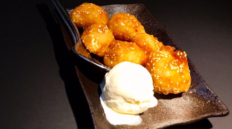Tofee Banana with Ice Cream = simple pleasure