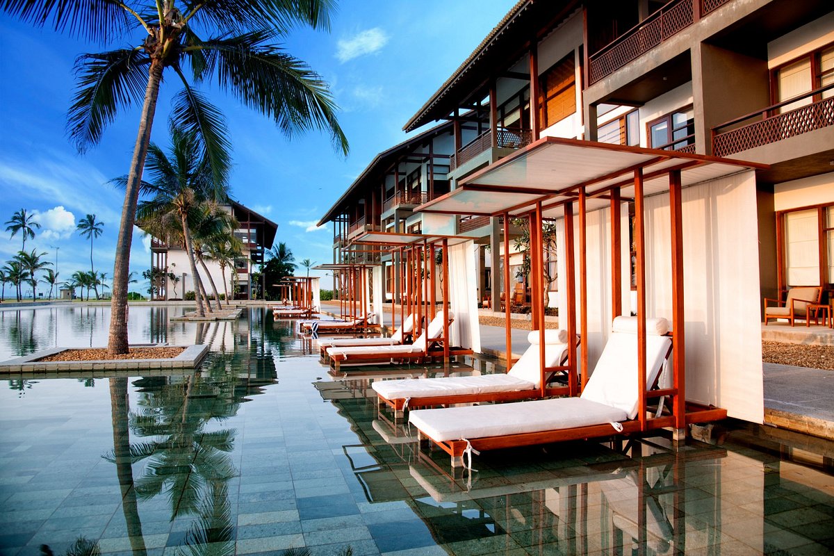 ANANTAYA CHILAW RESORT & SPA