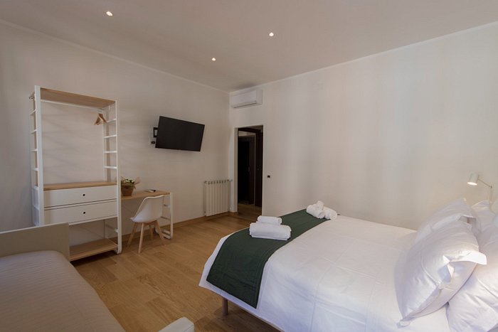 COLOSSEO GUEST HOUSE - Prices & Reviews (Rome, Italy)