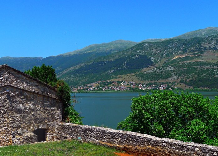 Doğe ve tarih iç içe