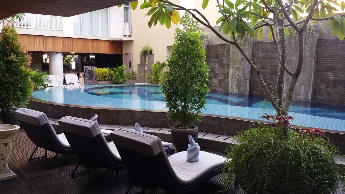 BEDROCK HOTEL KUTA BALI - Now $28 (Was $̶4̶1̶) - UPDATED 2022 Reviews ...