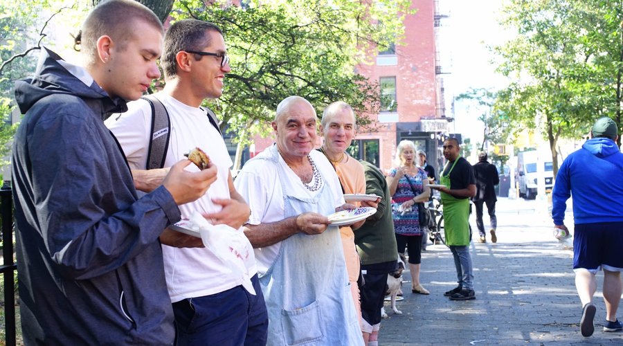 Meal distribution