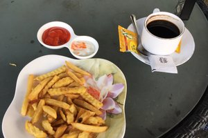 Bersantap