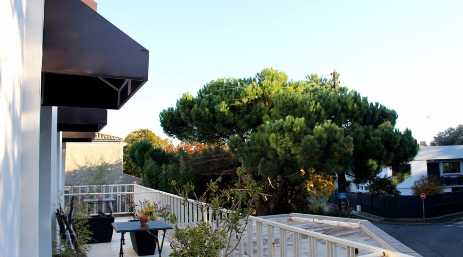 Balcon et vue. 
