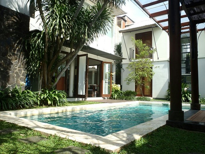 Chic Quarter Residence, Jakarta Best Price Guarantee Mobile