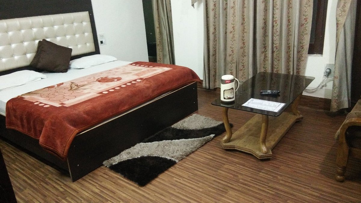 Review  Budgeted Hotel with good facility Hotel Arjun  Haridwar