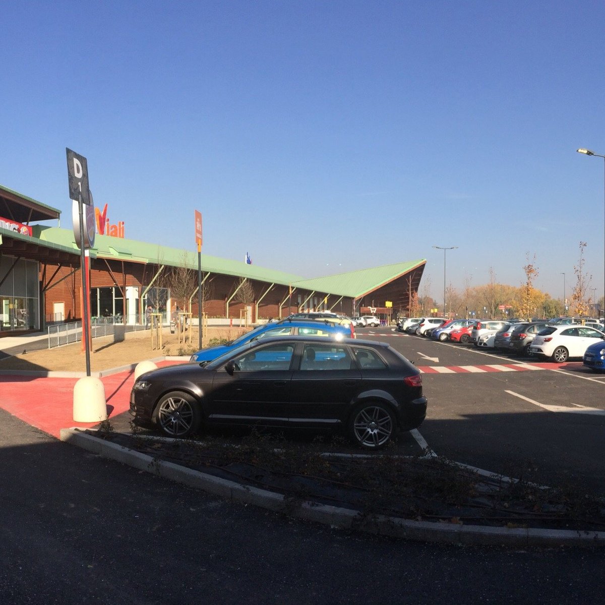 I Viali Shopping Park (Nichelino) - All You Need to Know BEFORE You Go