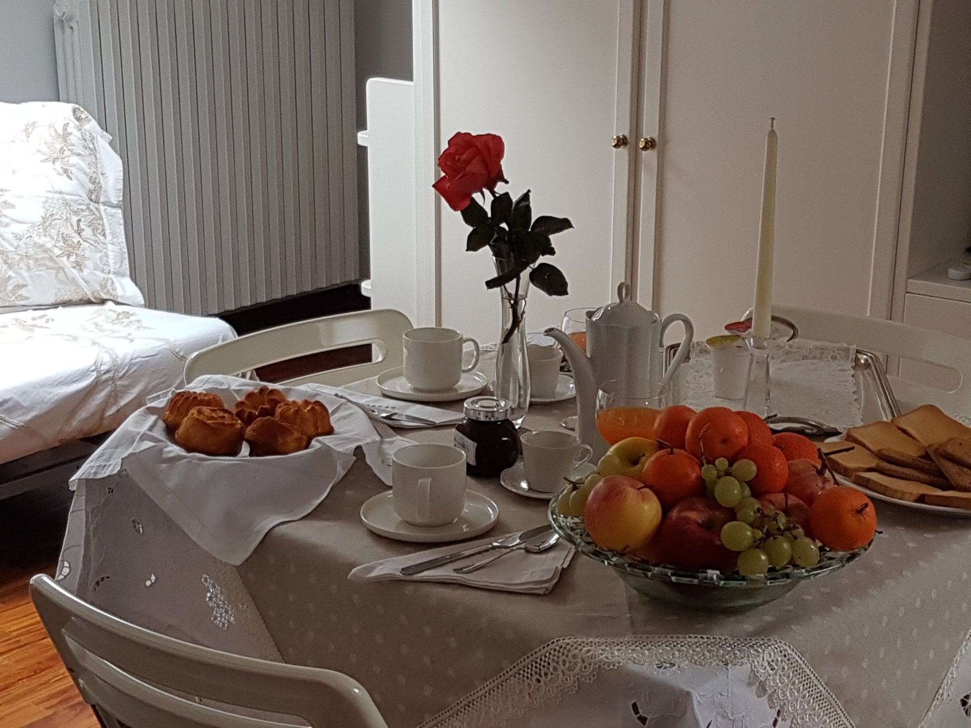 B&B PIAZZETTA - Prices & Condominium Reviews (Fermo, Italy)