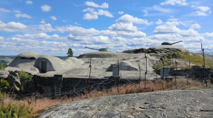 Fjellanlegg og tårnkanoner på Høytorp fort