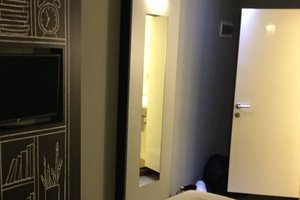 Room & Suite