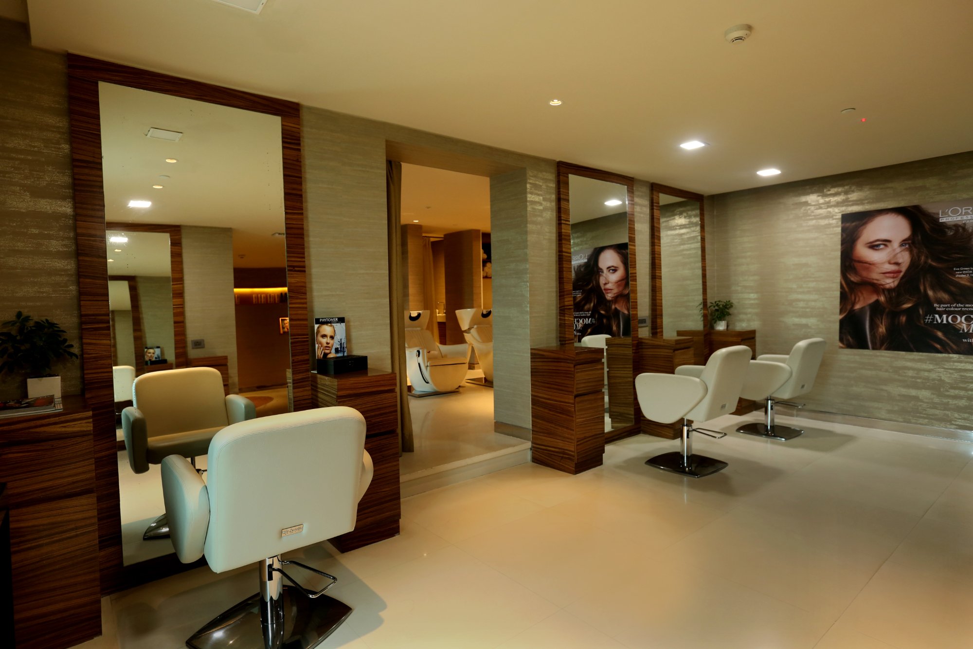 Hotel photo 8 of Pullman New Delhi Aerocity Hotel.