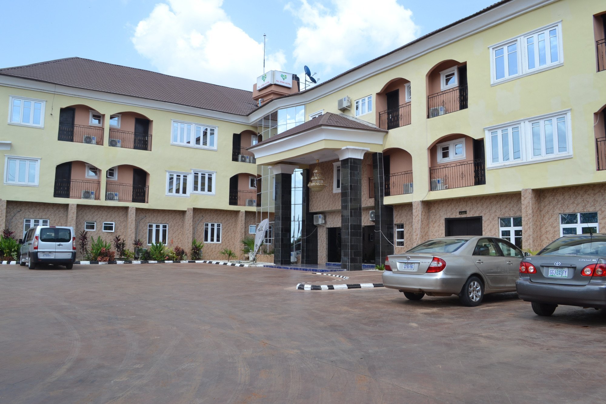 ALL STAR HOTEL OGOJA image