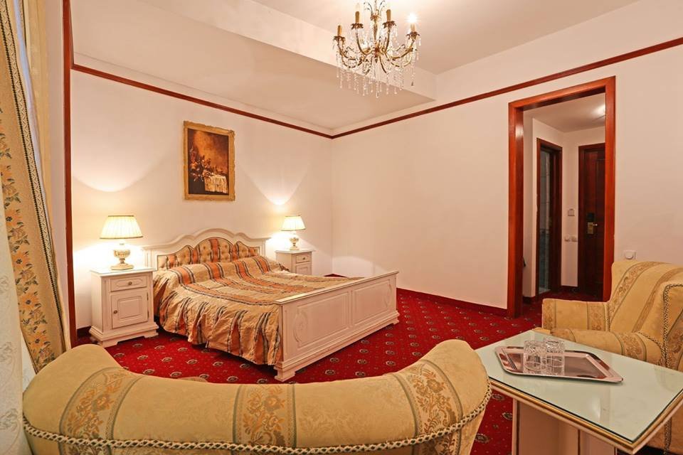 Hotel photo 24 of Imparatul Romanilor.