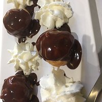 Profiteroles