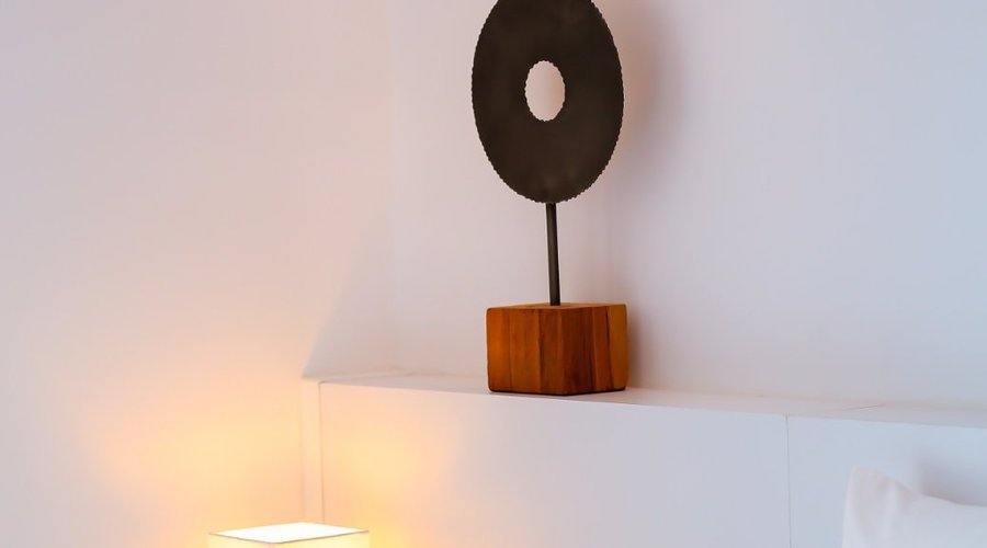 Penthouse with Terrace (Teraslı Çatıkatı Oda)
