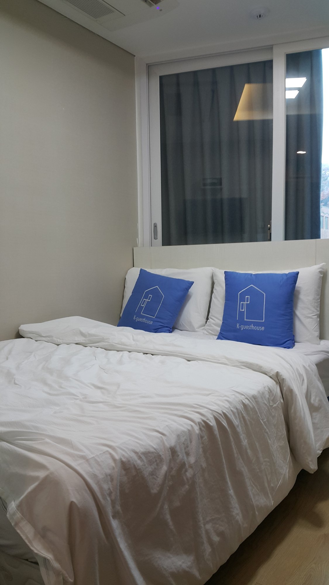 Stay 7- Myeongdong Rooms: Pictures & Reviews - Tripadvisor